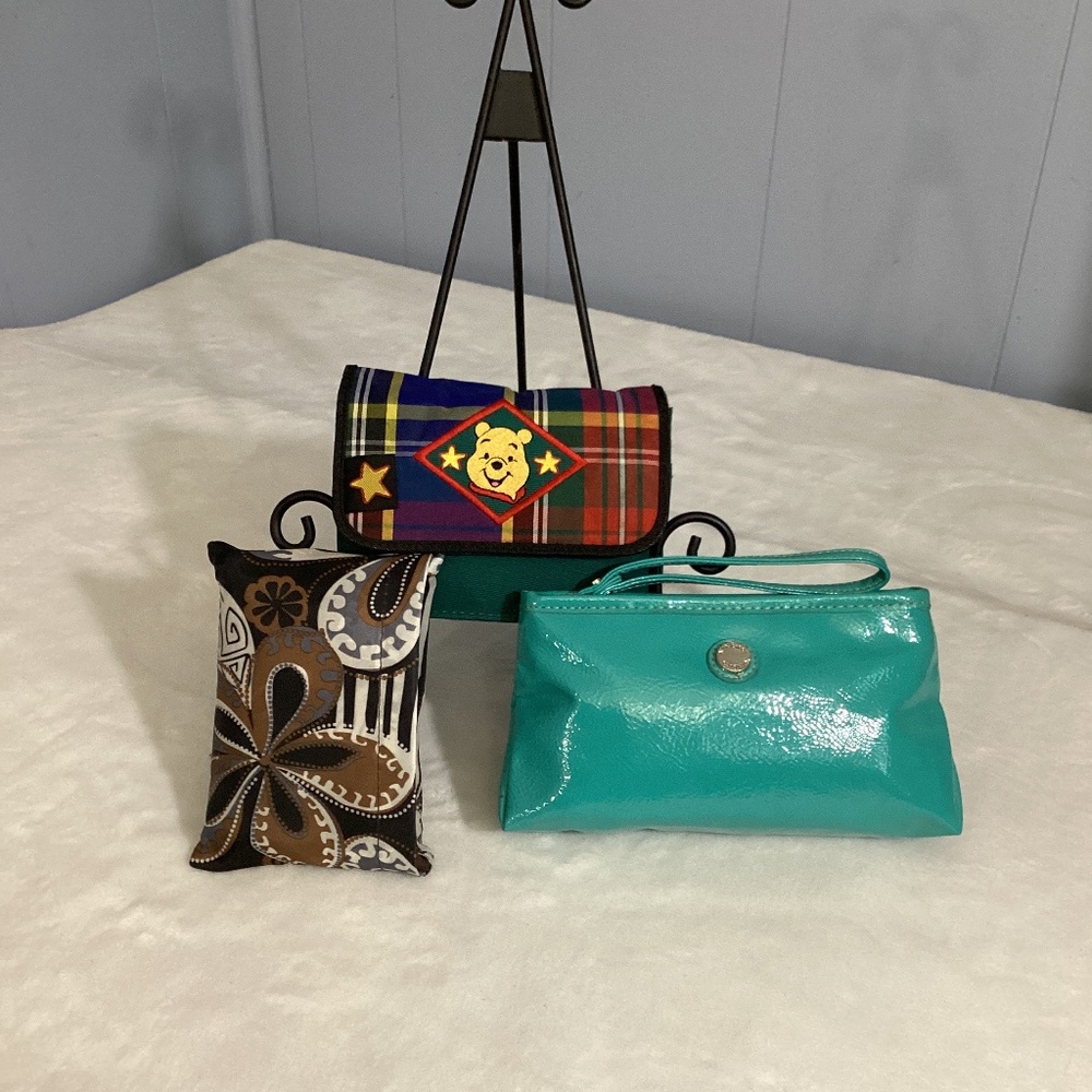 Disney Pooh Bear Micro Mini Crossbody & Nine West Wristlet Bundle